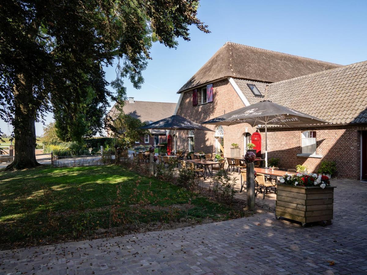 مبيت وإفطار Doornenburg De Raayhof المظهر الخارجي الصورة
